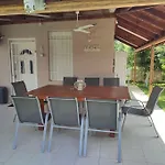 Prázdninový dům Ofrynio Kavalas Martin House