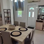 Ofrynio Kavalas Martin House Prázdninový dům
