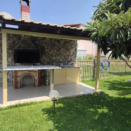 Ofrynio Kavalas Martin House Prázdninový dům *